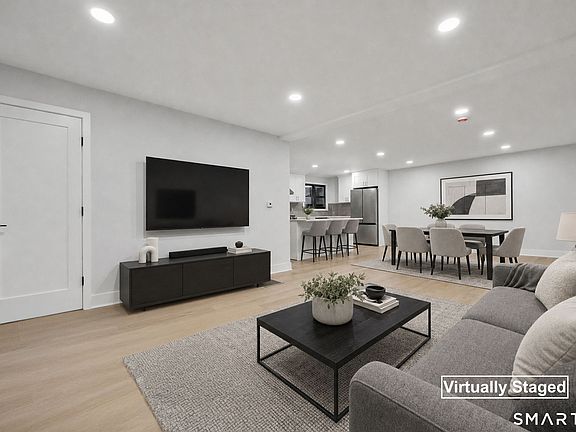 3rd image of 14 Gisella Road
