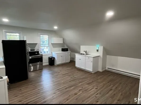 10 Rowe St, New Haven, CT 06513