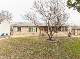 107 Harbor Rd, Bellmawr, NJ 08031