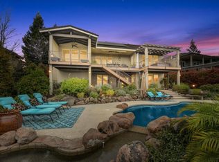 12090 Mont Vista Dr, Auburn, CA 95603