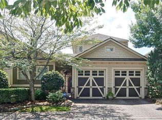 411 Falling Water Ave, Woodstock, GA 30189