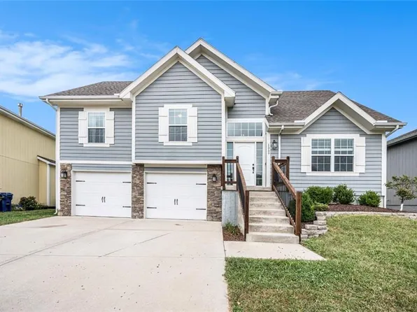 1009 SW Arborfair Dr, Lees Summit, MO 64082