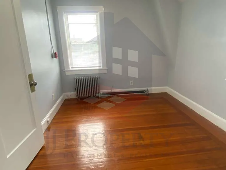 767-769 Broad St #3 — Photo 10