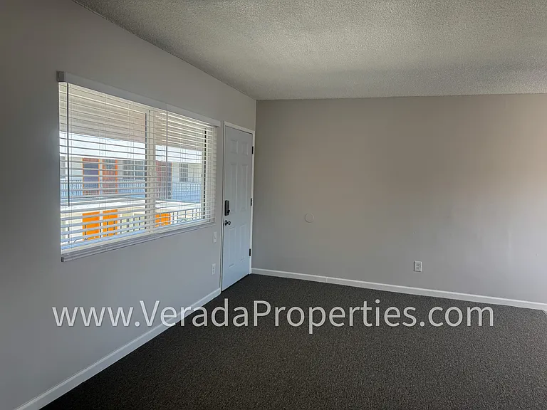 4265 Altadena Ave #18 — Photo 16