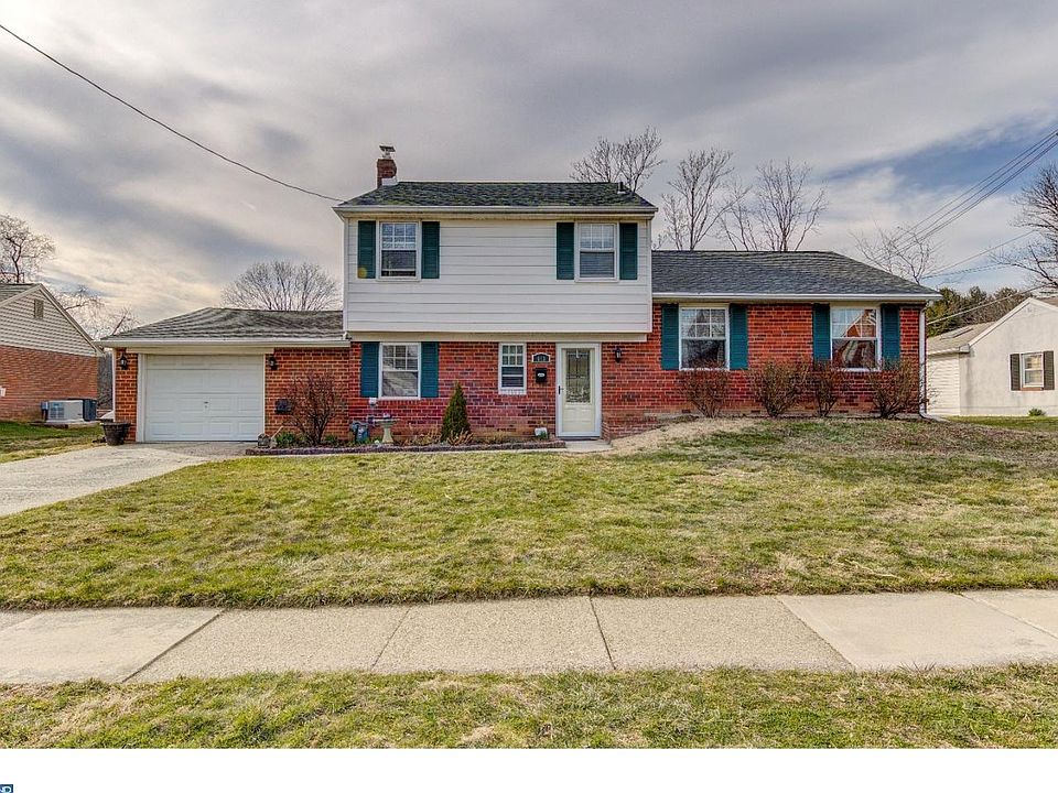 1st image of 613 Lincoln Dr