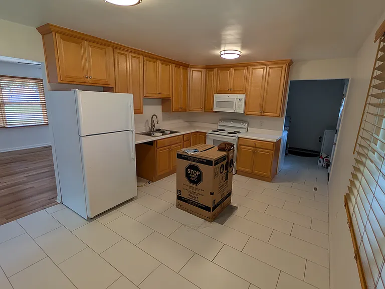 3504 Club House Rd — Photo 9