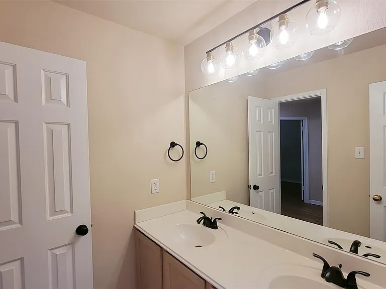1248 Lacey Oak Loop — Photo 15