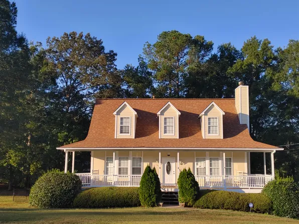 641 Brandy Dr, Trussville, AL 35173