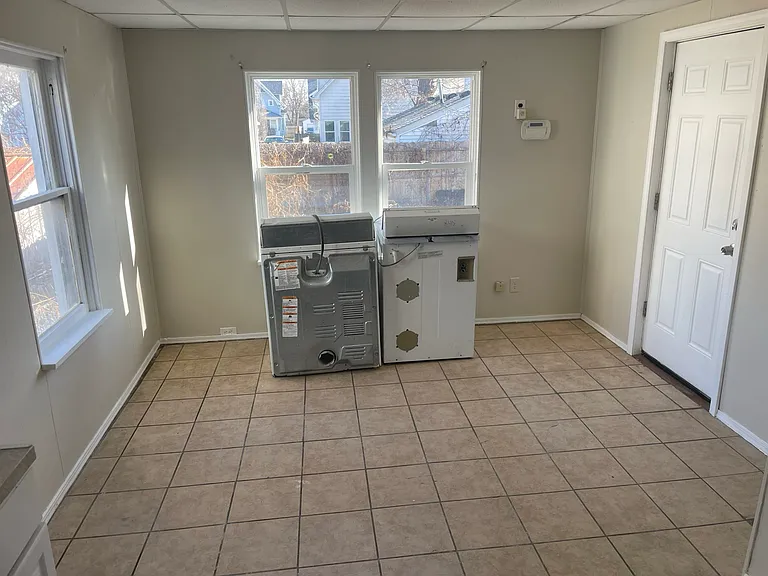 4016 Asbury Dr — Photo 10