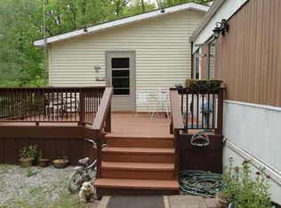 7198 Pats Point, Mount Olive, IL 62069