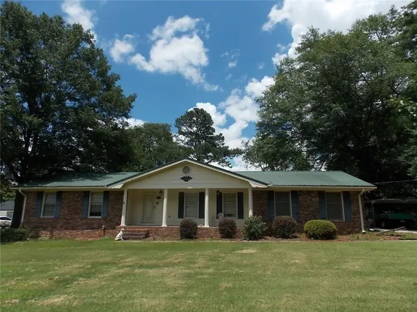 1253 Gatewood Dr, Lawrenceville, GA 30043