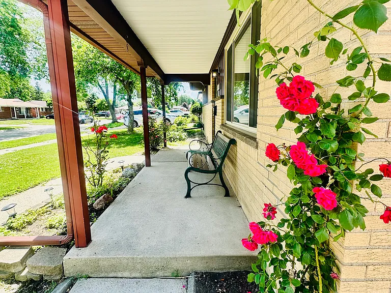 26373 Curie Ave — Photo 3