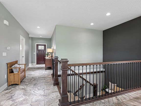 4th image of 22824 Valley View Trl
