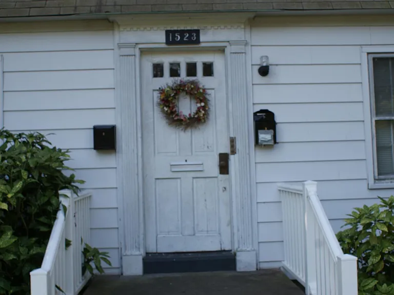 1523 W Little Creek Rd #3 — Photo 2
