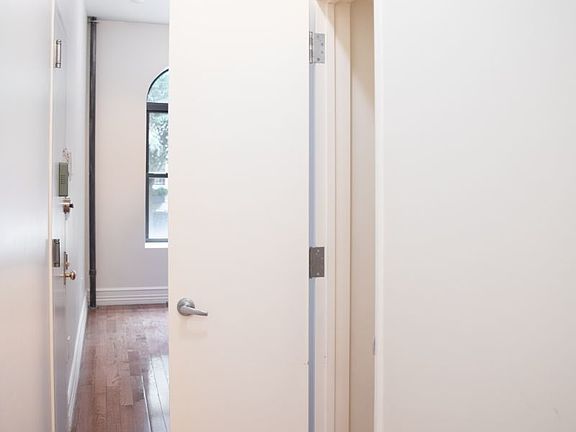 5th image of 14 W 103rd St #55A