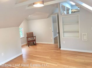 12354 16th Ave NE, Seattle, WA 98125