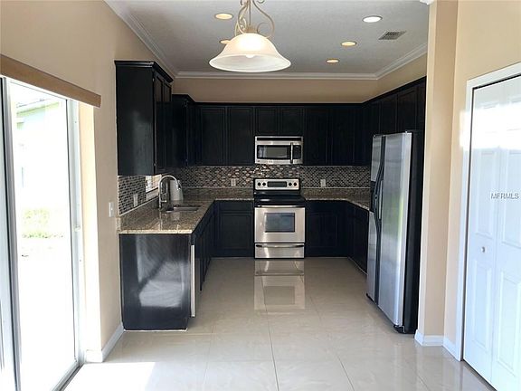 4th image of 3822 Eagle Isle Cir