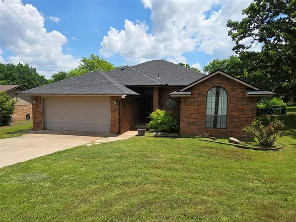 812 S Jessica Way, Pauls Valley, OK 73075