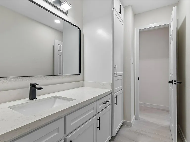 13414 Ravensway Dr — Photo 11