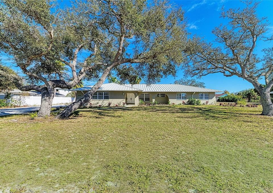 1st image of 612 Bayshore Rd
