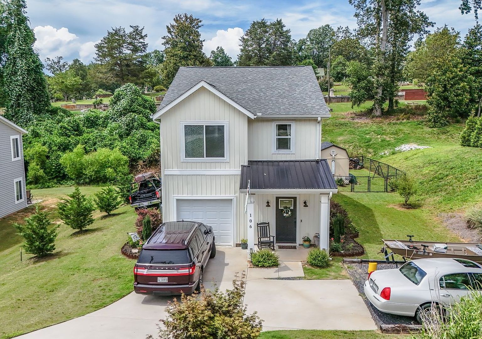 106 W North 3rd St, Seneca, SC 29678 | Zillow