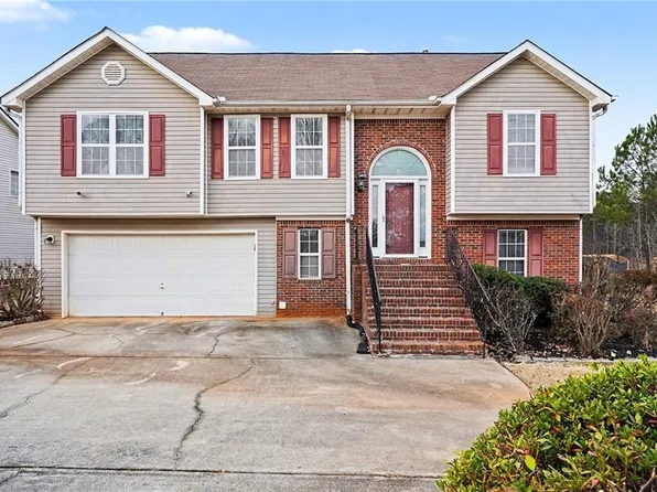 11790 Spring Lake Way, Fayetteville, GA 30215