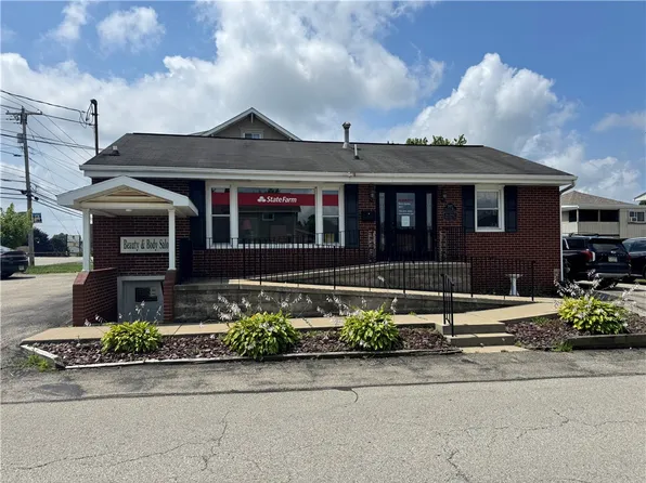 2417 Freeport Rd, Natrona Heights, PA 15065