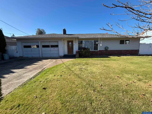 805 Tierra Dr NE, Salem, OR 97301