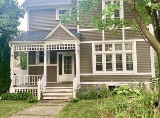 1105 N 6th St, Sheboygan, WI 53081