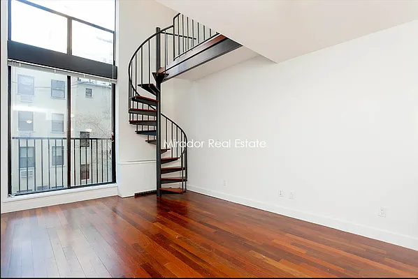 Rented by Mirador Real Estate | media 26