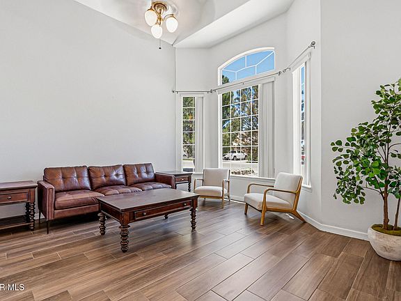 4th image of 1035 Los Moros Dr