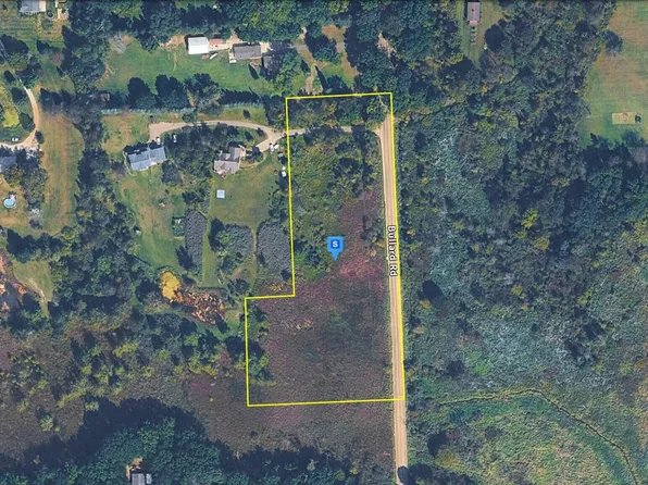 4825 Bullard Rd, Hartland, MI 48353