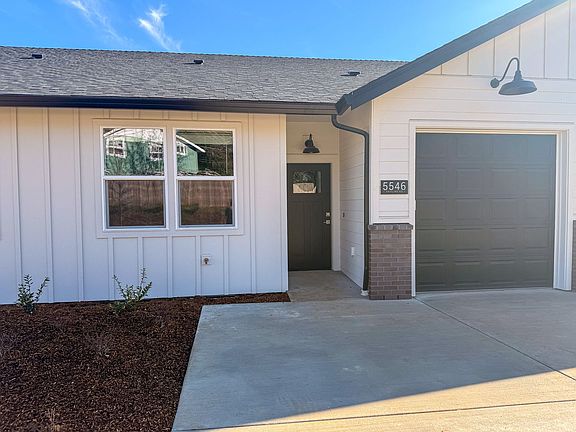 3rd image of 5534-5564 Skyline Rd S #5546