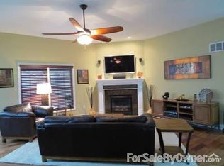 2705 Covered Wagon Trl, Springfield, IL 62711