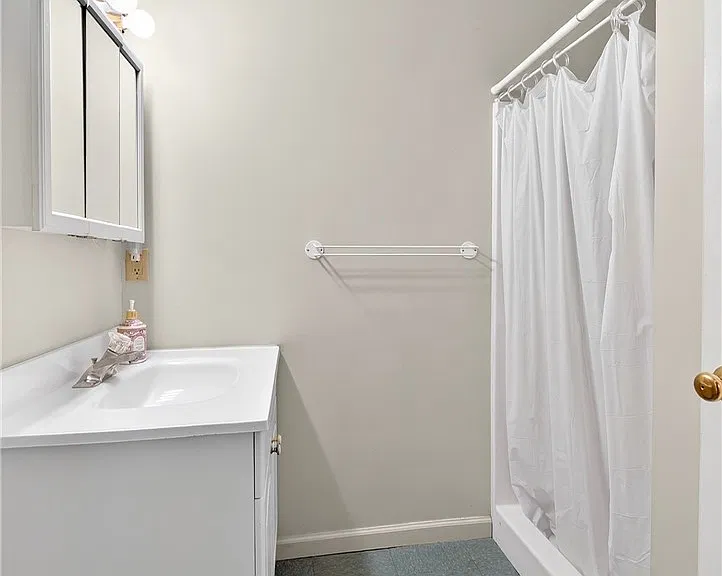 8237 Mantova Dr — Photo 18
