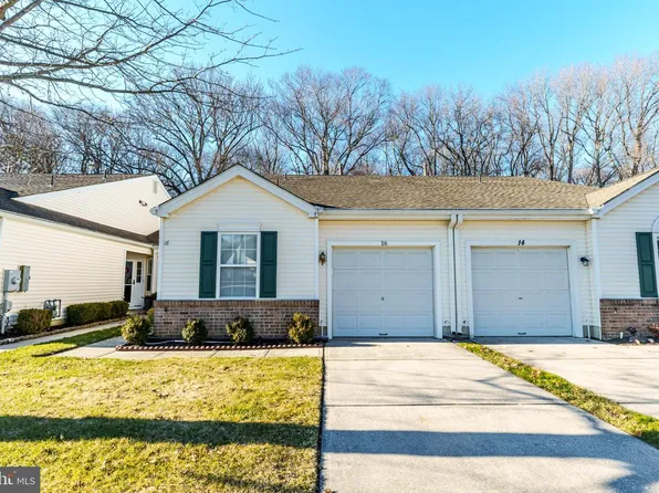 16 Peppergrass Dr N, Mount Laurel, NJ 08054