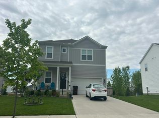 233 Carrowmoore Dr, Pickerington, OH 43147