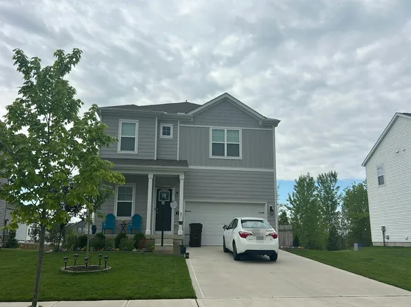 233 Carrowmoore Dr, Pickerington, OH 43147