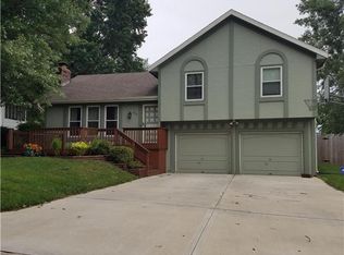 202 N Painter Ct, Liberty, MO 64068