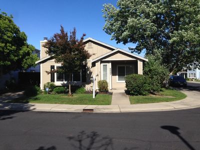 8993 Vista Campo Way, Elk Grove, CA, 95758