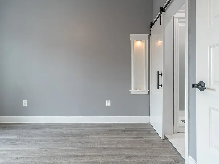 1801 Rosenberg — Photo 19