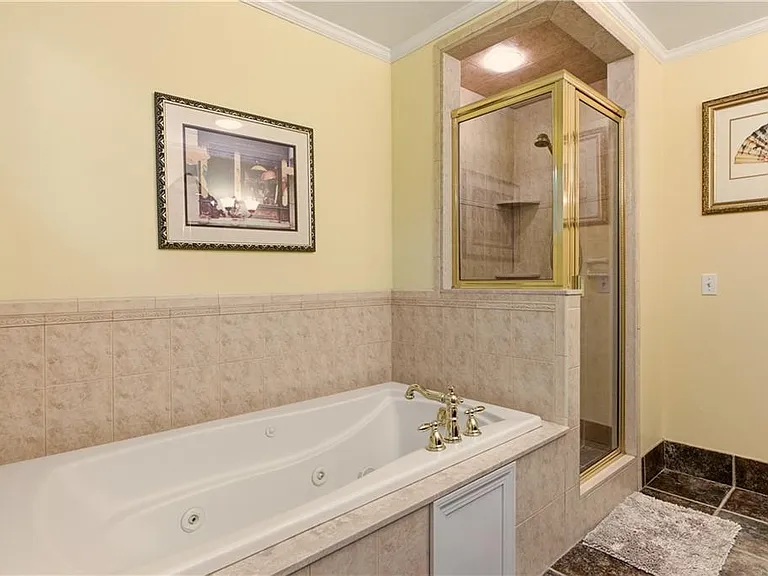216 Goddard Row — Photo 22