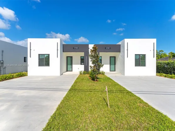 12381 SW 220th St, Miami, FL 33170