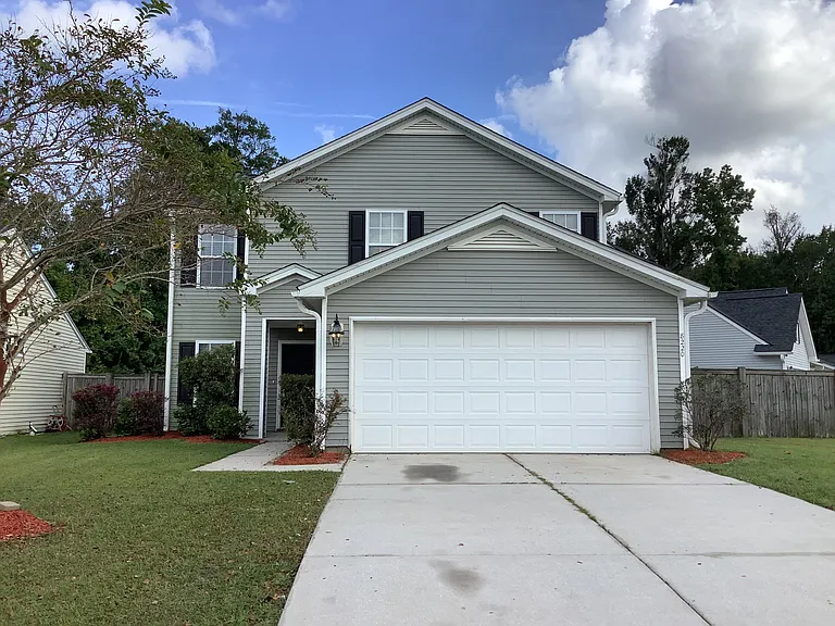 8220 Pickop Miles Ct — Photo 1
