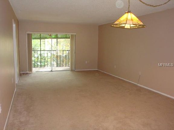 4th image of 104 Pine Ct #104