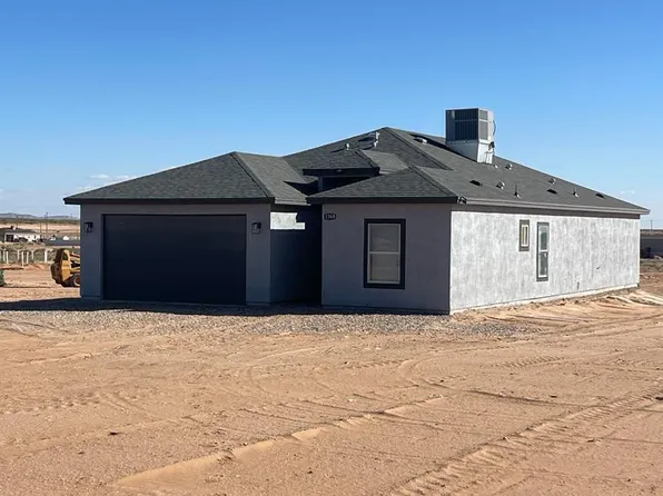 1368 Gobi Desert Dr, Chaparral, NM 88081