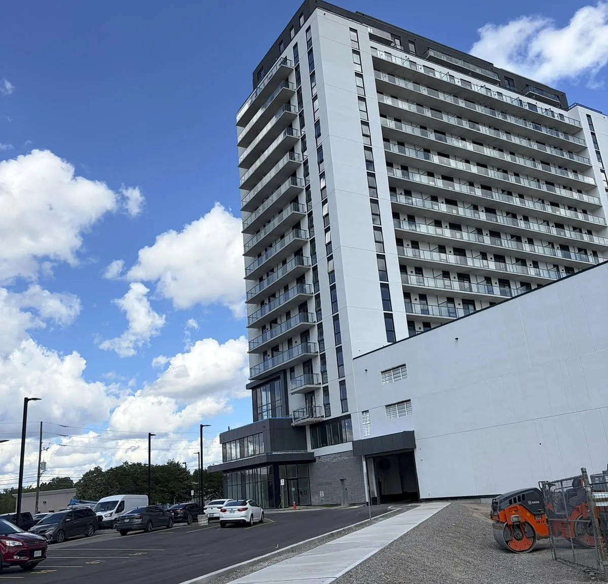 1 bed, $1,400 — Photo 2
