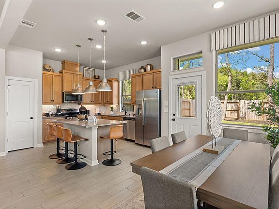 7th image of this home