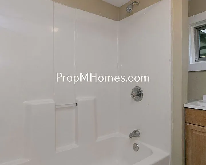 6721 SE 84th Ave — Photo 12