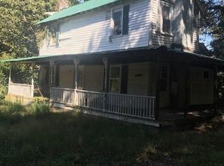 1104 Center Point Dr, Moore, SC 29369